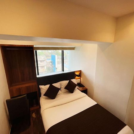 Hotel Hilton Suites Bombaim Exterior foto